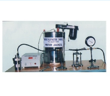 Digital Bomb Calorimeter - Electrical Trainer Kit by Lovosis Technology